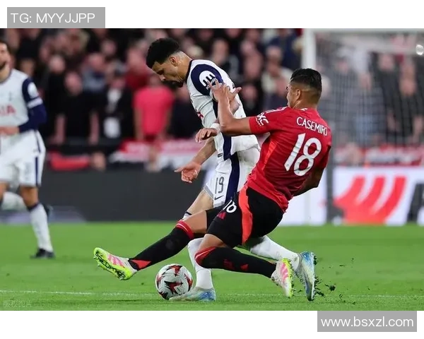 欧联杯冷门那不勒斯逆袭曼联全场沸腾历史瞬间震撼人心