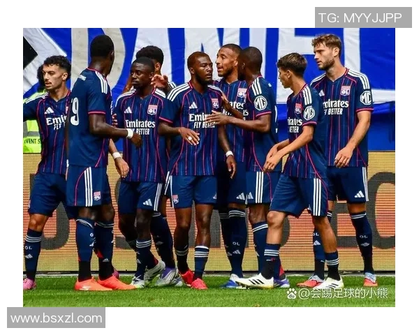 友谊赛精彩对决拜仁与里昂握手言和双方各取一分 友谊赛精彩对决拜仁与里昂握手言和双方各取一分