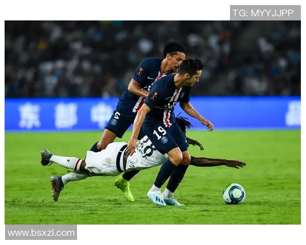 足总杯激战巴黎圣日耳曼强势3-0击败本菲卡全场沸腾瞬间回顾