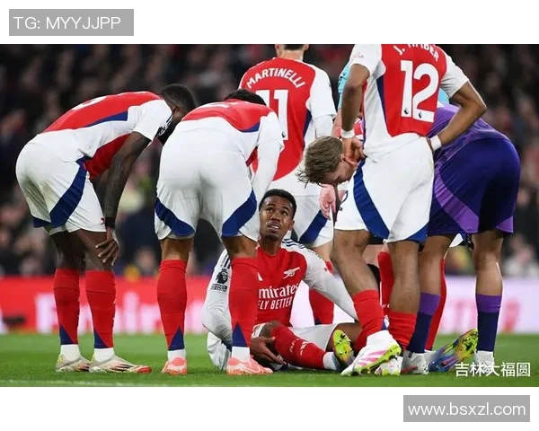 国王杯曼城大胜阿森纳红牌争议引发全场热议