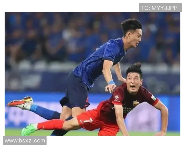 中超精彩对决里昂完胜波尔图神奇扑救引发全场热烈反响