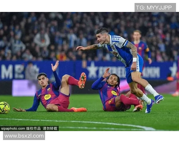 德甲精彩对决巴萨3-2逆转那不勒斯帽子戏法点燃全场激情