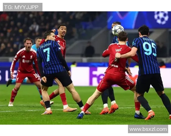 西甲赛场风云再起那不勒斯大胜利物浦引发点球争议