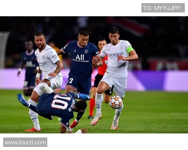 曼城与巴黎圣日耳曼友谊赛精彩回顾帽子戏法引发全场狂欢